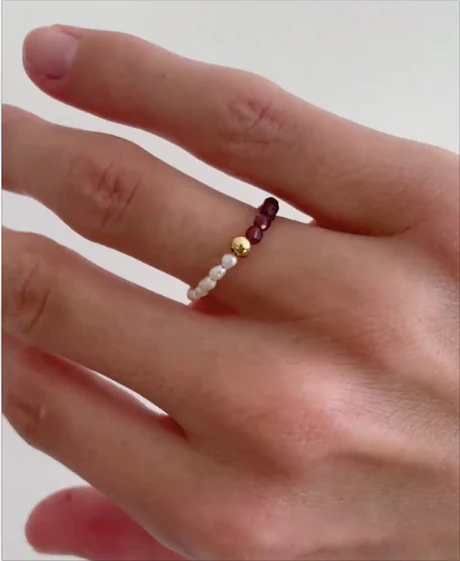 Hultquist Isabelle ring