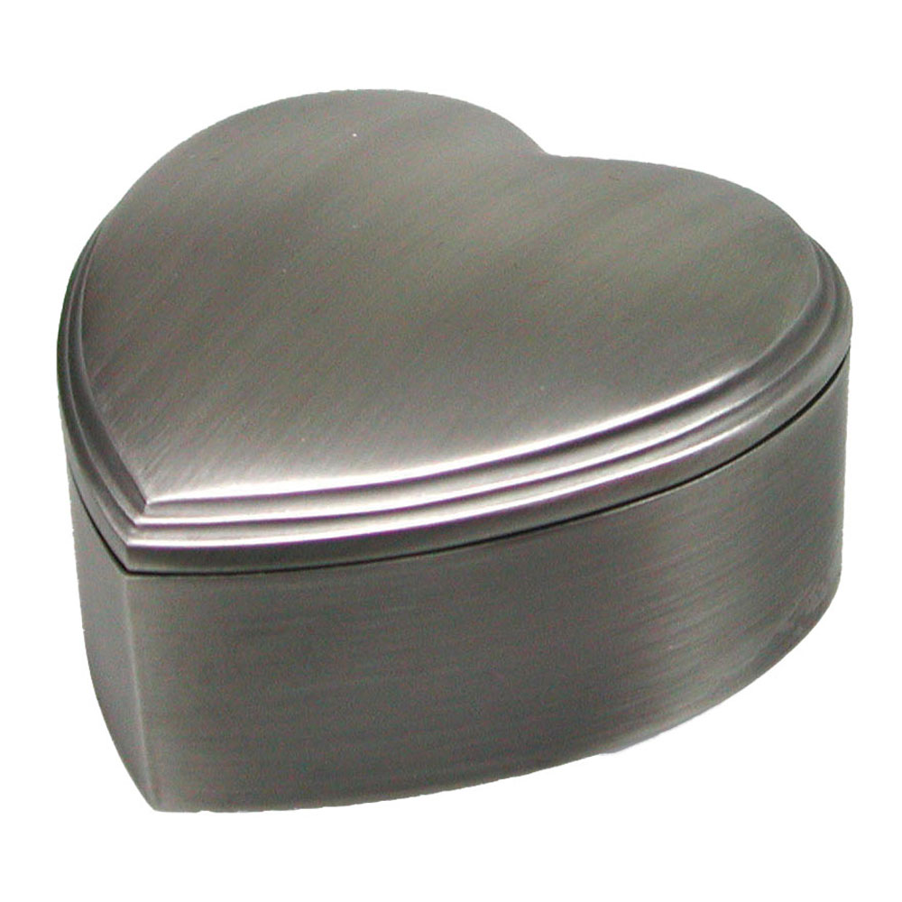 Fortinnet smykkeskrin hjerte 8x8 cm